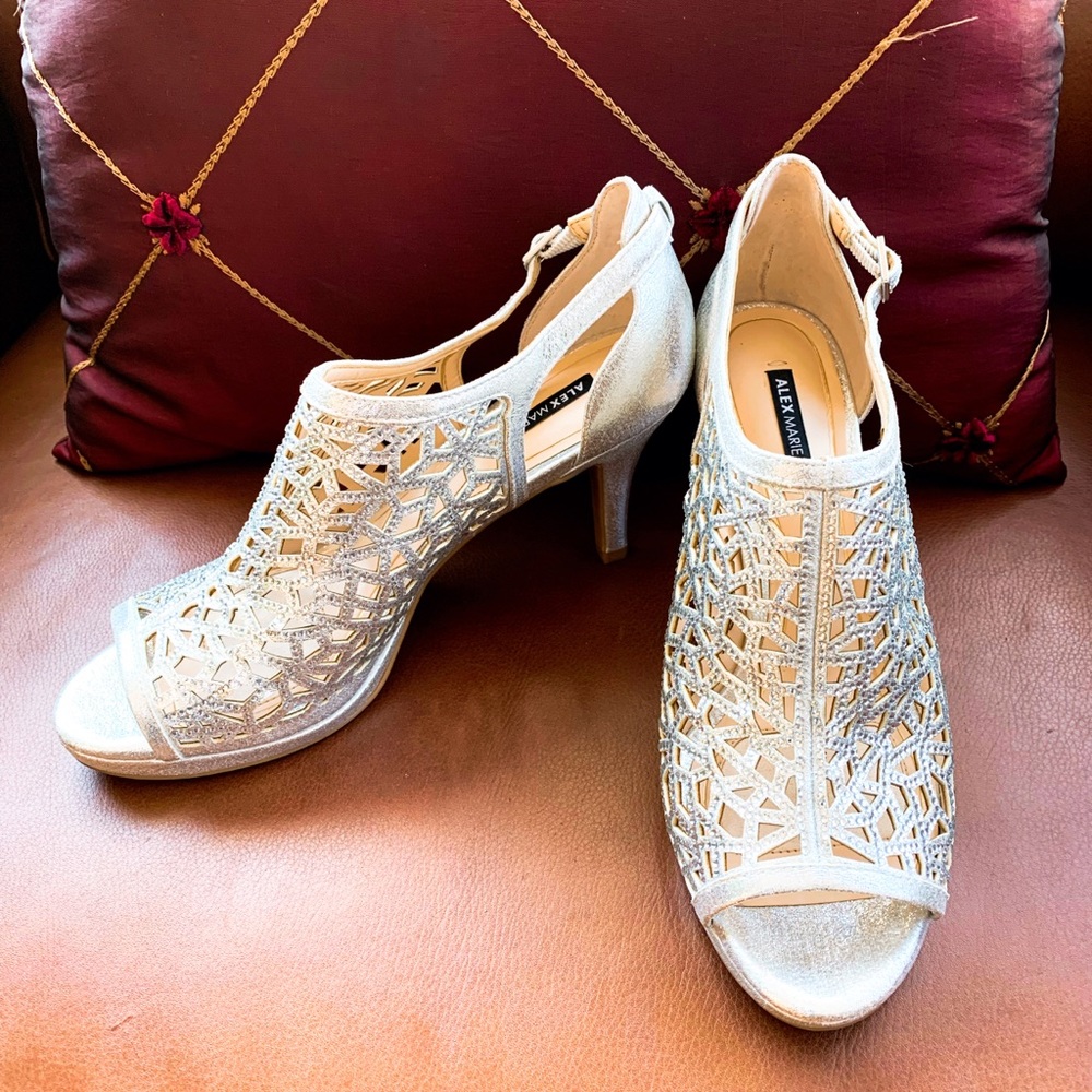 Alex Marie Lanie Silver Heel